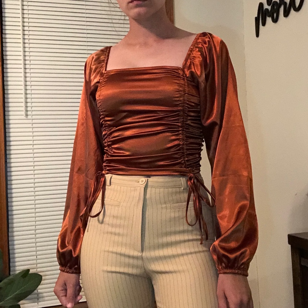 rust satin top (read desc)